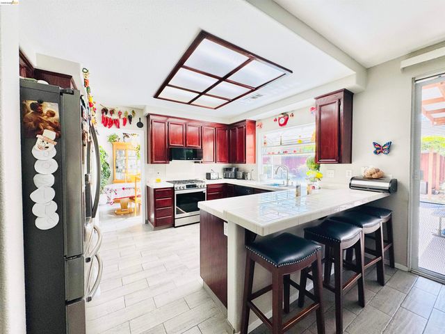 3865 Mcdougald Blvd, Stockton, CA 95206