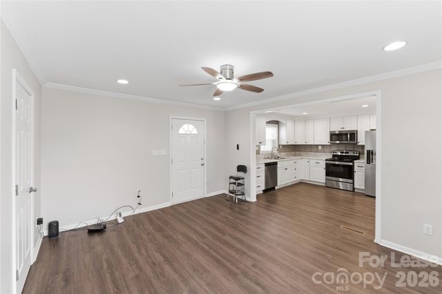 4000 Fieldcrest Road, Charlotte, NC 28217