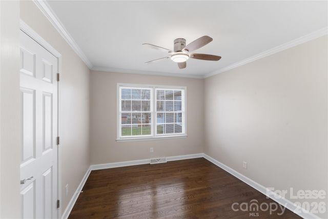 4000 Fieldcrest Road, Charlotte, NC 28217