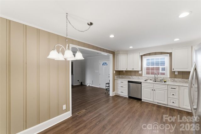 4000 Fieldcrest Road, Charlotte, NC 28217