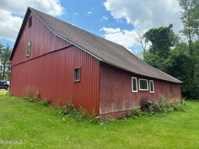 2362 State Highway 30, Mayfield, NY 12117