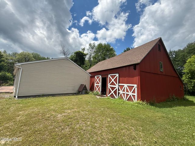 2362 State Highway 30, Mayfield, NY 12117