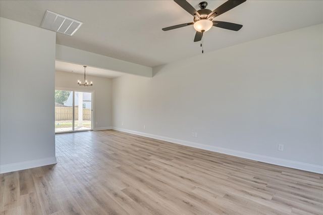 829 Sweetgrass Circle, Harlem, GA 30814