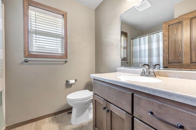 854 ROTH ROAD, De Pere, WI 54115