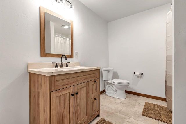 854 ROTH ROAD, De Pere, WI 54115