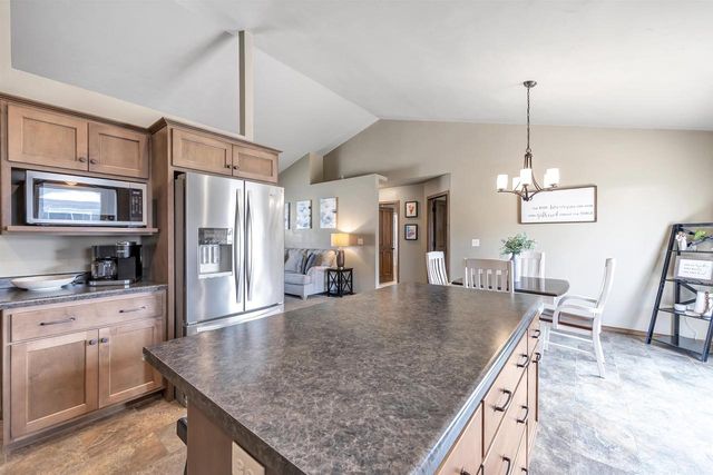 854 ROTH ROAD, De Pere, WI 54115