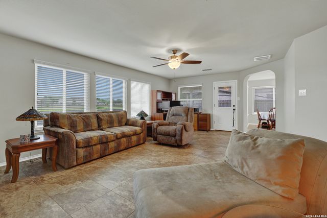 2554 Dove Crossing Dr, New Braunfels, TX 78130