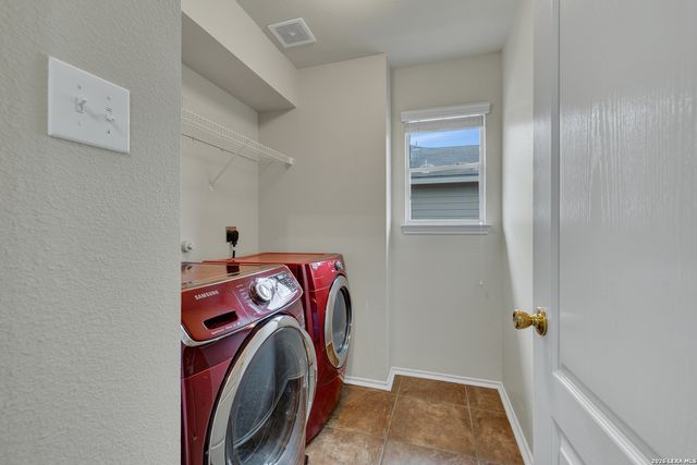 2554 Dove Crossing Dr, New Braunfels, TX 78130