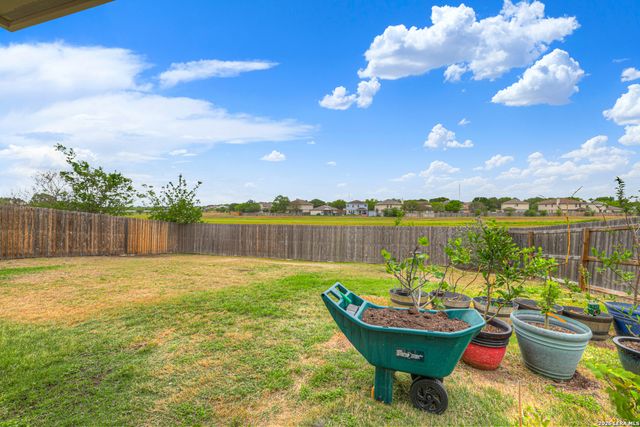 2554 Dove Crossing Dr, New Braunfels, TX 78130