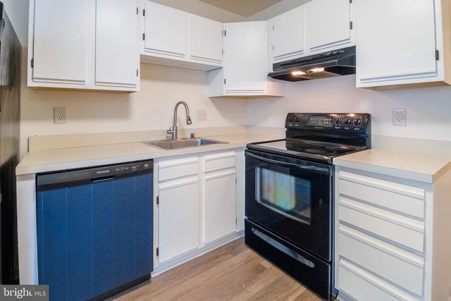 1508 KAREN BLVD, District Heights, MD 20747