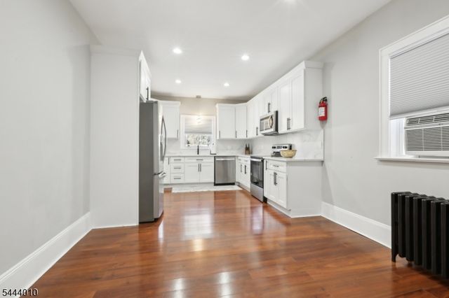 521 5Th St, Belvidere Twp., NJ 07823