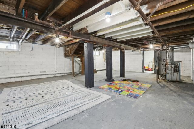 521 5Th St, Belvidere Twp., NJ 07823