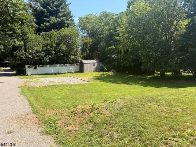 521 5Th St, Belvidere Twp., NJ 07823