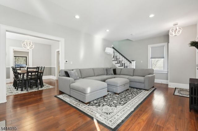 521 5Th St, Belvidere Twp., NJ 07823