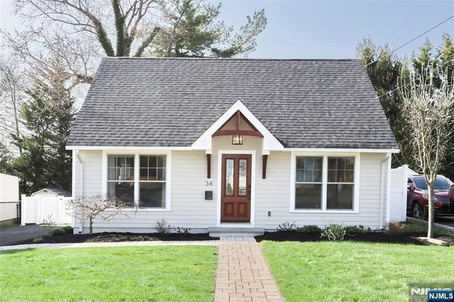 34 Charles Terrace, Waldwick, NJ 07463