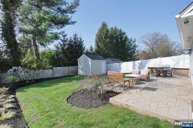 34 Charles Terrace, Waldwick, NJ 07463