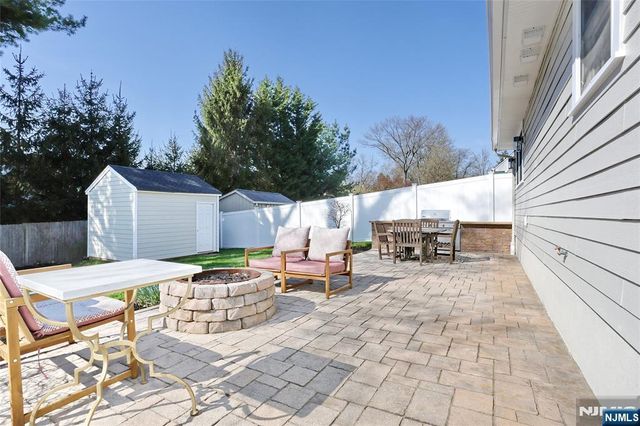 34 Charles Terrace, Waldwick, NJ 07463