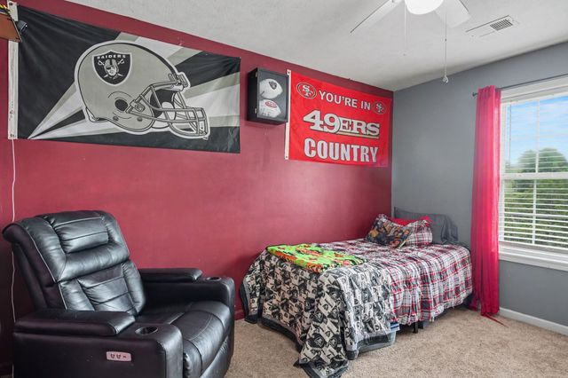 3717 S Naples Ct, Clarksville, TN 37040