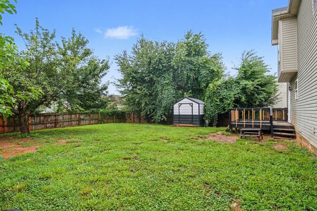 3717 S Naples Ct, Clarksville, TN 37040