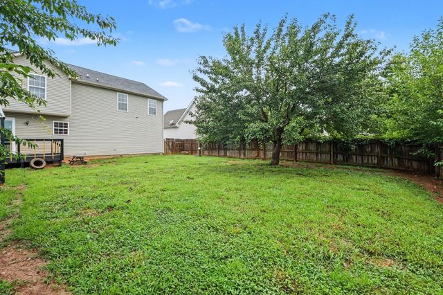 3717 S Naples Ct, Clarksville, TN 37040