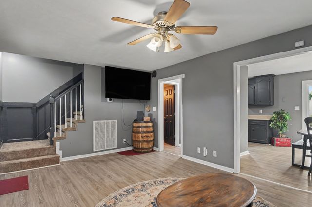 3717 S Naples Ct, Clarksville, TN 37040