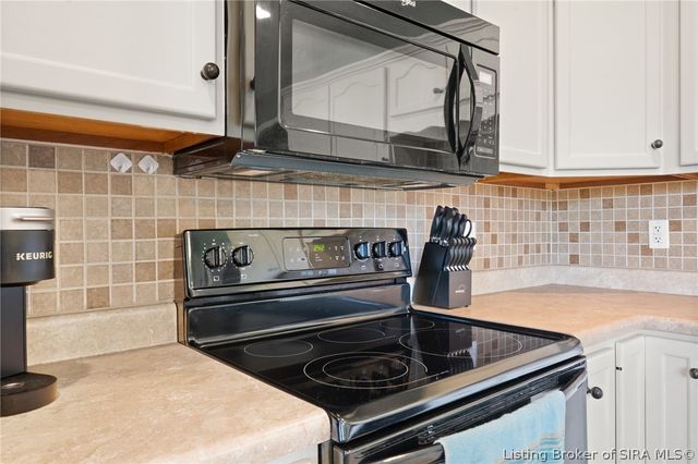 6414 Night Sky Drive, Charlestown, IN 47111