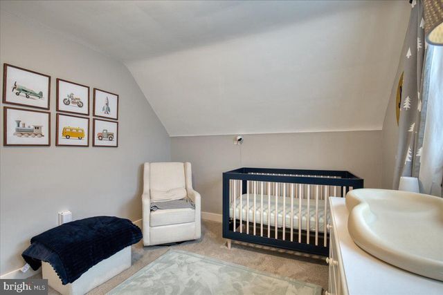 2323 S GILINGER RD, Lafayette Hill, PA 19444