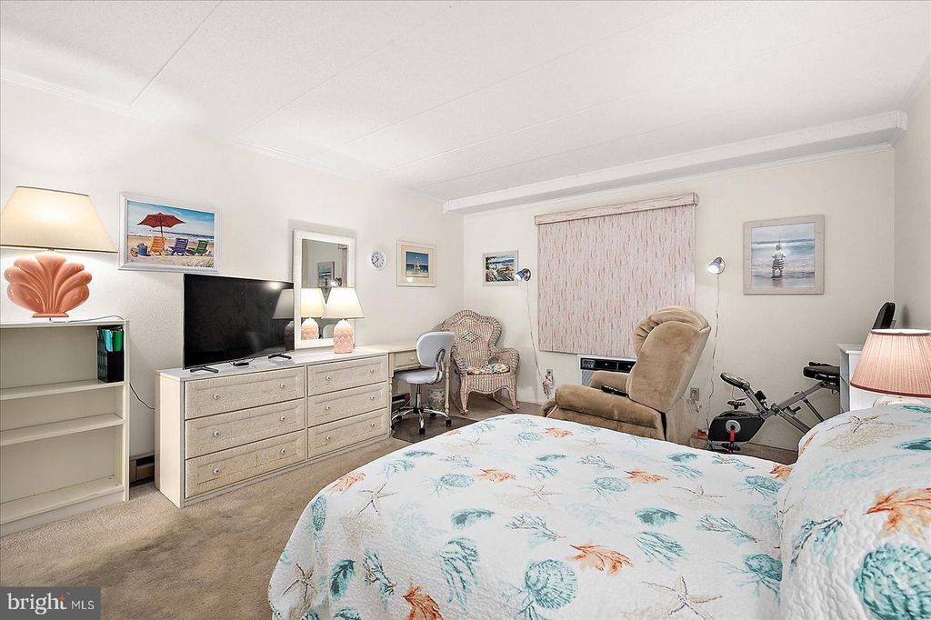 Image 17 of property listing at 5801 ATLANTIC AVE #608, Ocean City, MD 21842