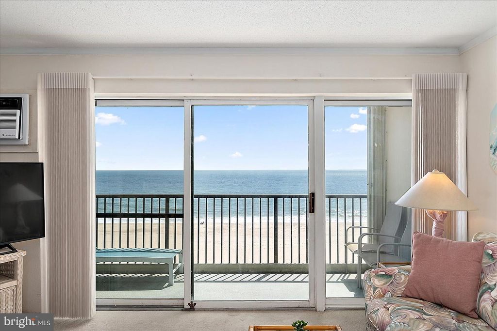 Image 2 of property listing at 5801 ATLANTIC AVE #608, Ocean City, MD 21842