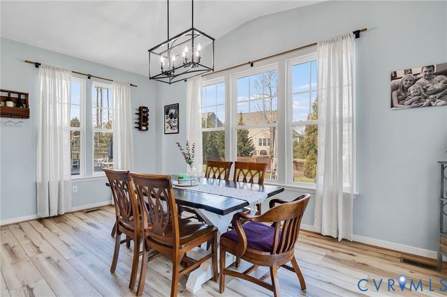 7213 Stafford Park Dr, Moseley, VA 23120