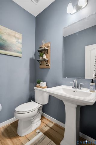 7213 Stafford Park Dr, Moseley, VA 23120