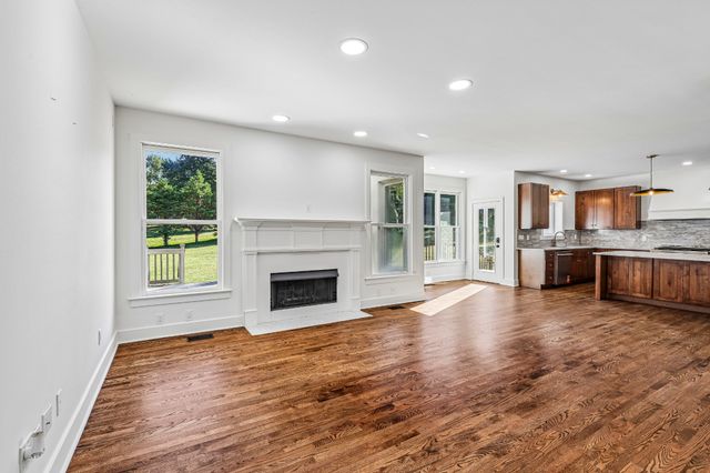 9316 Chesapeake Dr, Brentwood, TN 37027