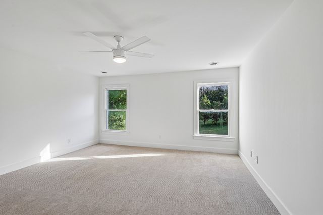 9316 Chesapeake Dr, Brentwood, TN 37027