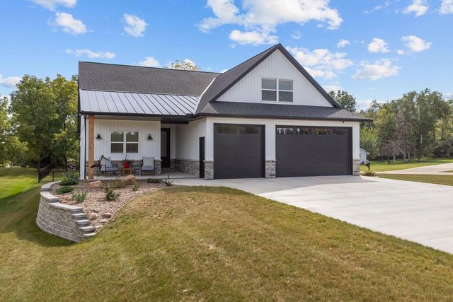 W881 SUMMIT COURT, Green Lake, WI 54941