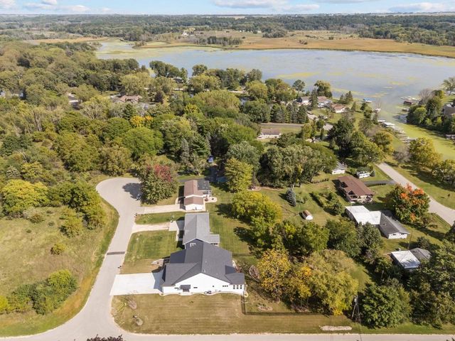 W881 SUMMIT COURT, Green Lake, WI 54941
