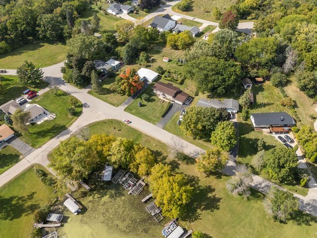 W881 SUMMIT COURT, Green Lake, WI 54941
