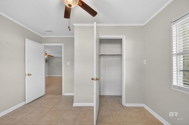 18635 Florida Street, Robertsdale, AL 36567