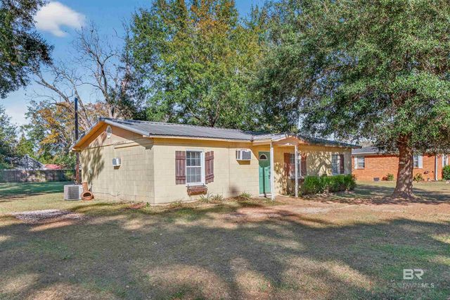 18635 Florida Street, Robertsdale, AL 36567