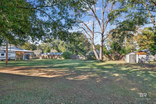 18635 Florida Street, Robertsdale, AL 36567