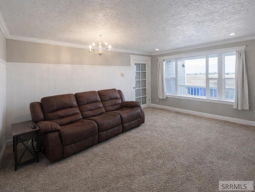 Image 7 of property listing at 3347 E 100 N, Rigby, ID 83422