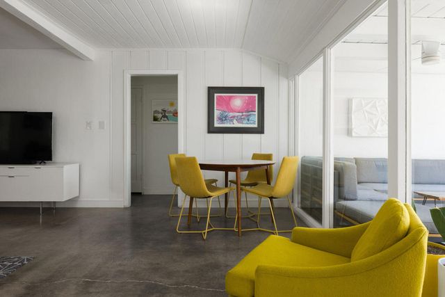 748 N Calle Rolph, Palm Springs, CA 92262