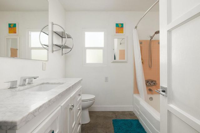 748 N Calle Rolph, Palm Springs, CA 92262