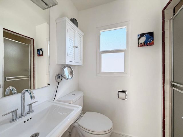 748 N Calle Rolph, Palm Springs, CA 92262