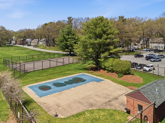 506 Wellman Ave 506, Chelmsford, MA 01863