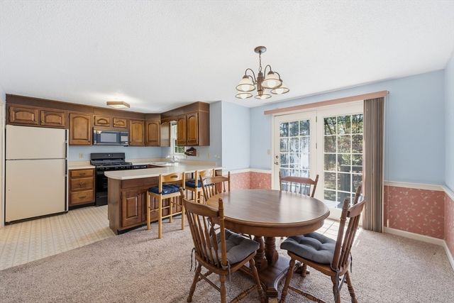 506 Wellman Ave 506, Chelmsford, MA 01863