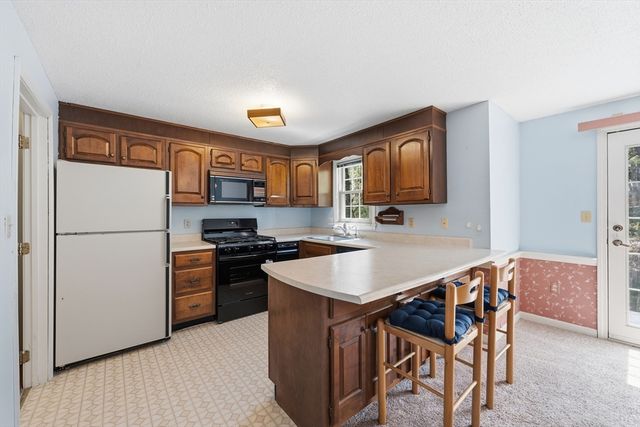 506 Wellman Ave 506, Chelmsford, MA 01863