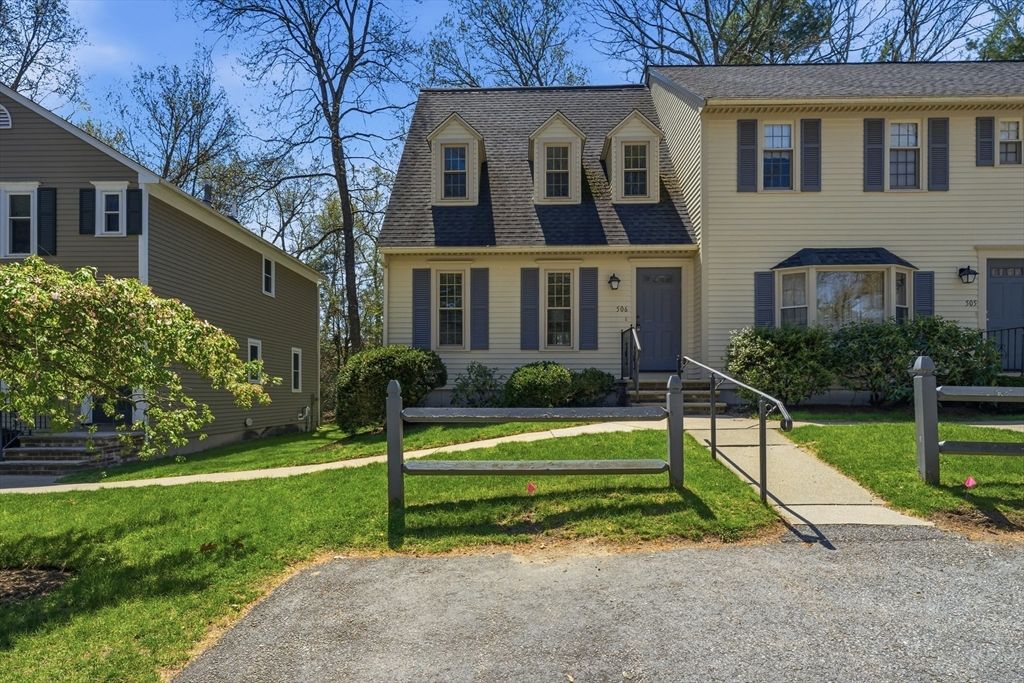 506 Wellman Ave 506, Chelmsford, MA 01863