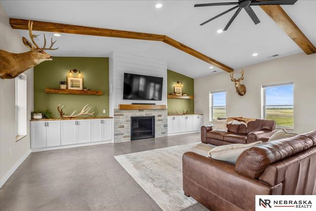631 Ashland Road, Ashland, NE 68003