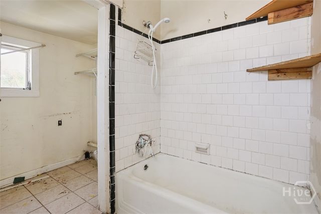 630 E 40th Street, Savannah, GA 31401