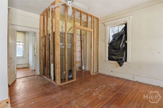 630 E 40th Street, Savannah, GA 31401